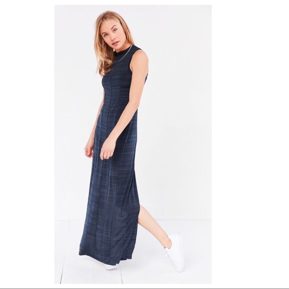 NWOT Silence and Noise Maxi Dress
